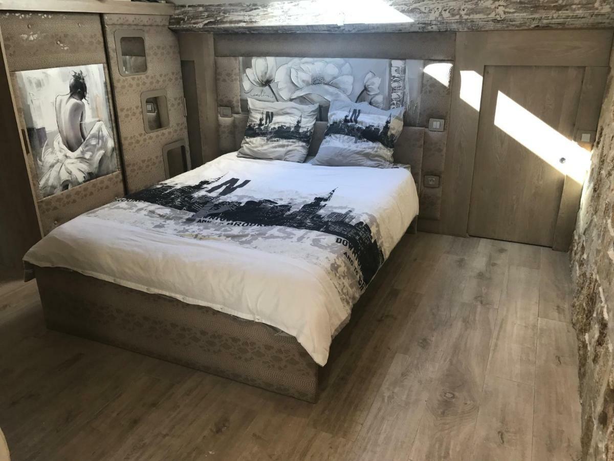 Love Room Jacuzzi Croisette Cannes Luaran gambar