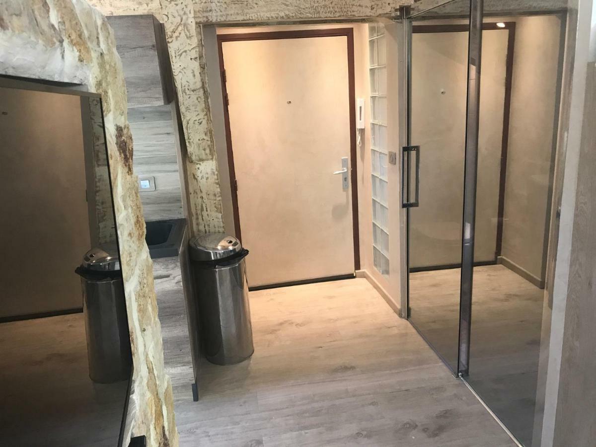 Love Room Jacuzzi Croisette Cannes Luaran gambar